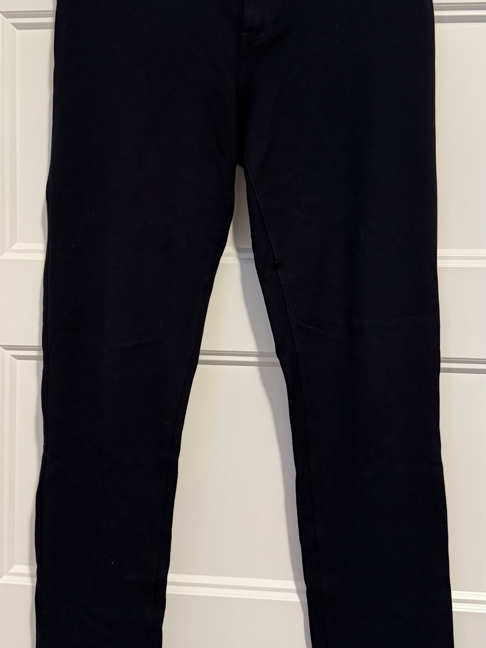 Calvin Klein Jeans Black Ponte Skinny Pants Women’s size 6 Super Stretch